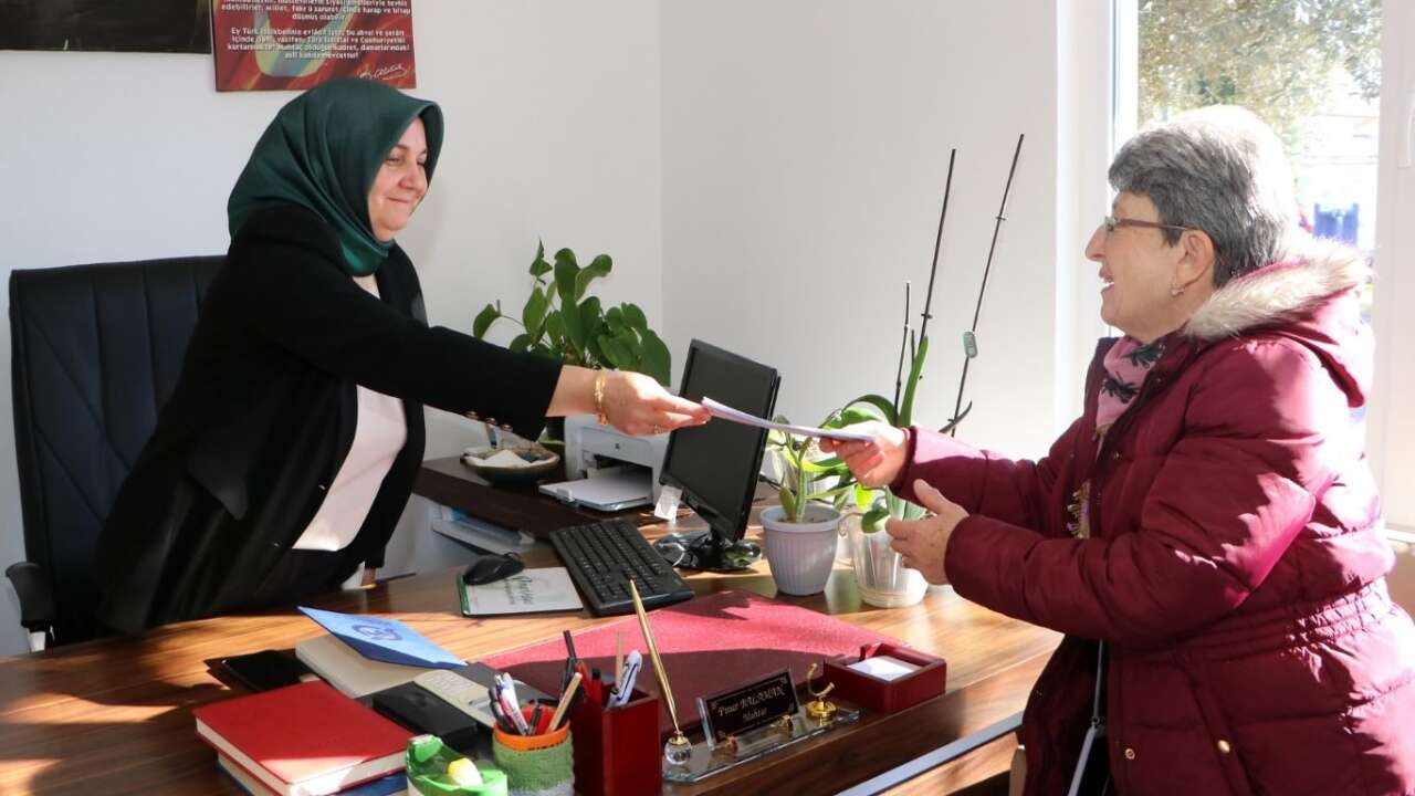 Kemer’in İlk Kadın Muhtarları Aynı Evden Çıktı 3